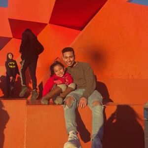 Meet your Posher, Luis